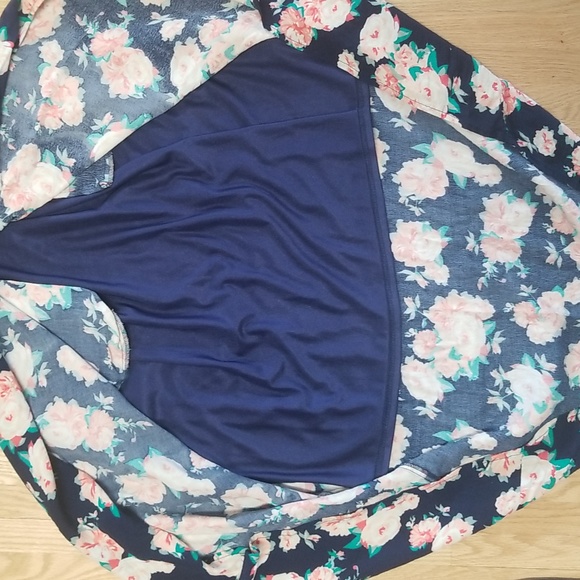 DE Collection high/low dress - Picture 5 of 7